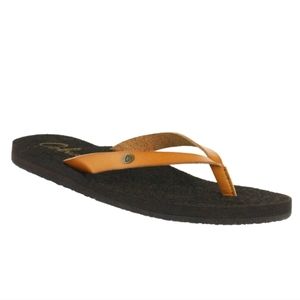 COBIAN LA PLAYITA WOMEN'S CUSHION FLIP FLOP SANDALS